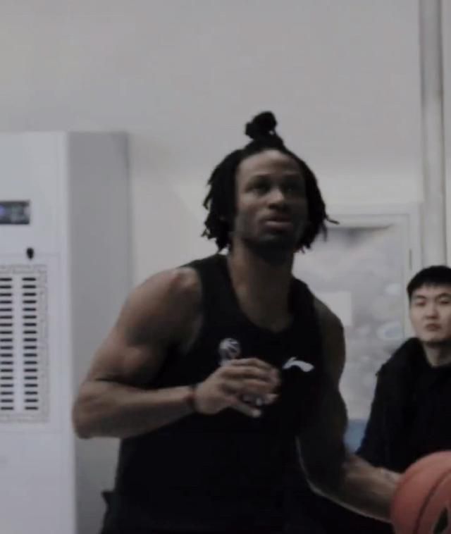 大胸秘书伦理中文字幕