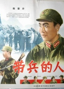 美女打屁股视频